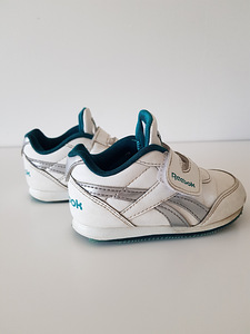 Reebok laste tossud, suurus 22,5 (2 foto / 3)