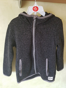 Кофта H&M, размер 110- 116 (3 фото из 3)