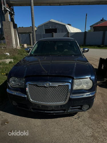 На запчасти. Chrysler 300c