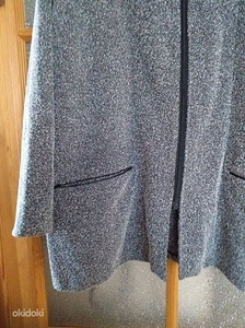 Halli-musta säbruline jakk,suurus 4XL (2 foto / 2)