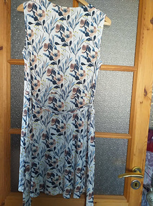 Kleit Merike.UUS.suurus 2XL (2 foto / 4)