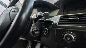 BMW 530 xi (10 foto / 13)