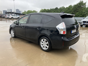 Toyota Prius+ 2014 Гибрид/LPG 7 мест Bolt Uber (2 фото из 10)