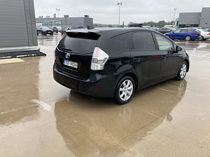 Toyota Prius+ 2014 Гибрид/LPG 7 мест Bolt Uber (6 фото из 10)