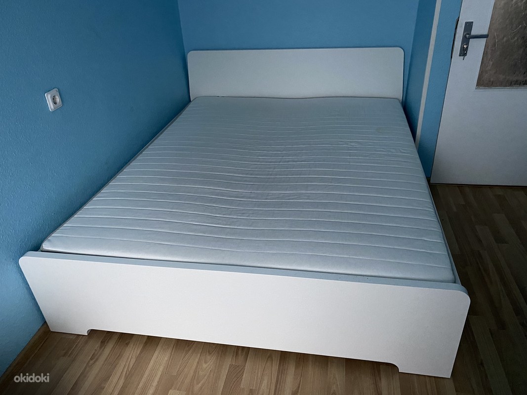 Кровать с матрасом 160 (фото #1)