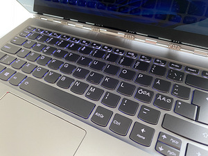 Lenovo Yoga 920 (5 foto / 8)