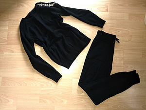 Must kootud dressikomplekt (1 foto / 1)