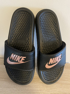 Nike suveks 36,5/23cm (3 foto / 3)