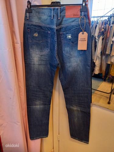 Новые мужские джинсы (фото #2)