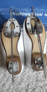 Uisud Risport Electra (225)+terad MK Galaxy (6 foto / 10)