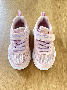 Sketchers, 24 suurus (3 foto / 3)