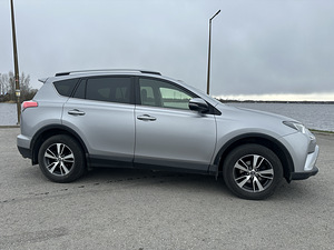Toyota Rav4 2017 2.0 бензин/LPG 112кВт автомат (6 фото из 15)