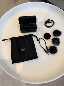 DJI Mic 1 juhtmevaba mikrofoni komplekt + reväärimikrofon (5 foto / 5)