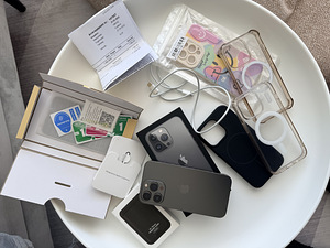 iPhone 13 Pro (256 GB, Graphite)lisavarustuse komplekt! (2 foto / 5)