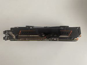 Gigabyte AORUS GeForce GTX 1080 Ti 11G (5 foto / 7)