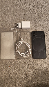 Nothing Phone 1 (2 фото из 5)