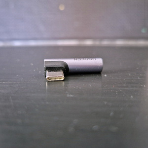 USB-C to 3.5mm Jack Adapter Ugreen (3 foto / 4)