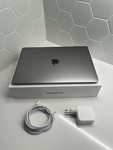 Macbook Air M1 8/256 (1 foto / 3)