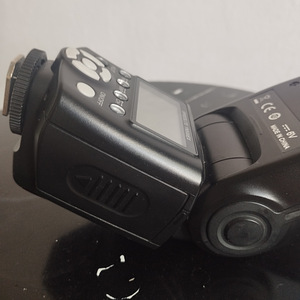Yongnuo yn 500ex for canon (3 foto / 3)