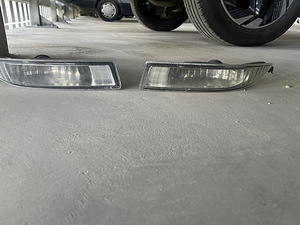 Противотуманные фары Toyota Corolla 2002-2007 г. (2 фото из 2)