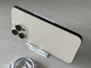 Apple iPhone 14 Pro Max 256GB v heas korras! (2 foto / 8)