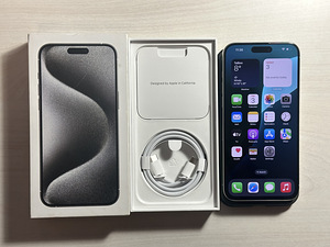 Apple iPhone 15 Pro Max White Titanium 256GB v heas korras. (7 foto / 9)