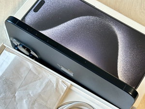 Apple iPhone 15 Pro Max Blue Titanium 256GB nagu uus! Aku94% (2 foto / 9)
