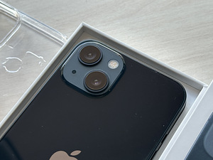 Apple iPhone 13 128GB Midnight nagu uus! Aku 99% (7 foto / 10)