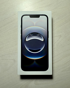 Apple iPhone 16e 128GB must uus. Garantii kuni 12.2026 (1 foto / 3)