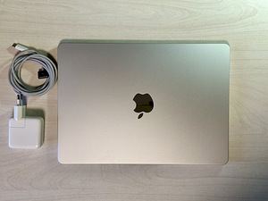Apple Macbook Air 13 M2 8/256GB Silver INT väga heas korras (1 foto / 7)