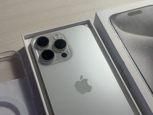 Apple iPhone 15 Pro Max 256GB White nagu uus! Aku 100% cc 49 (2 foto / 10)