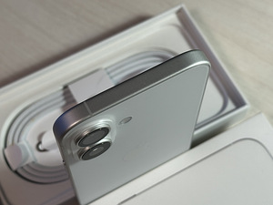 Apple iPhone 16 White 128GB nagu uus. Garantii kuni 12.2026 (4 foto / 7)