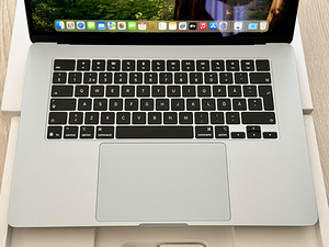 Apple Macbook Air 15 2025 M4 16/256GB SkyBlue SWE nagu uus (5 foto / 9)