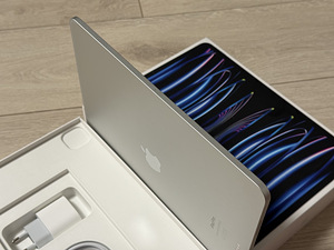 Apple iPad Pro 12.9 M2 WiFi+LTE 256GB heas korras! (3 foto / 8)