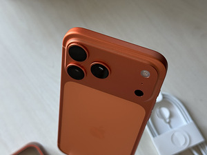 Apple iPhone 17 Pro Max Cosmic Orange 256GB nagu uus! (4 foto / 8)