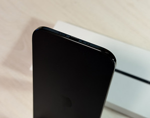 Apple iPhone Air Space Black 256GB nagu uus! Garantii (5 foto / 10)