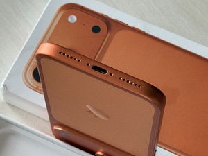 Apple iPhone 17 Pro Max Orange 256GB nagu uus! Gar 05.2027 (5 foto / 9)
