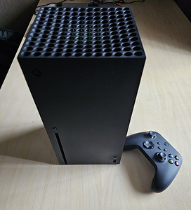 Xbox Series X + Xbox Elites series 2 controller (2 foto / 8)