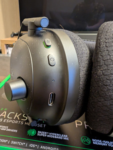 Razer Blackshark V2 Pro 2023 (4 foto / 4)