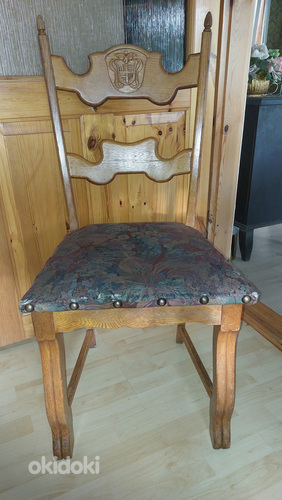 Деревянный стул (фото #1)