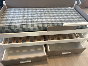 Korralik lastevoodi lisavoodiga (9 foto / 10)