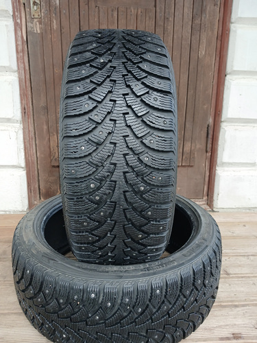 225/40/18 Nokian Hakkapeliitta