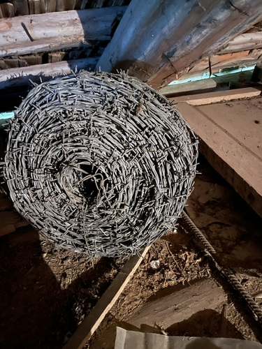 Колючая проволока