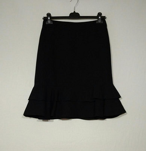 Новая черная юбка с воланами