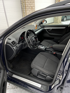 Audi A4 Comfort 2.0 103kV (4 foto / 13)