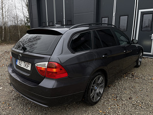 BMW 320 2.0 120kW (4 foto / 13)