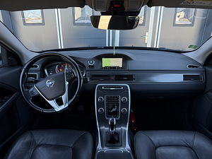 Volvo xc70 diisel 2.0 manuaal 133kw (9 foto / 15)