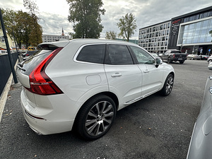 Volvo XC60 Inscription 2018.12 (4 foto / 10)