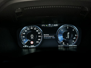 Volvo XC60 Inscription 2018.12 (7 foto / 10)
