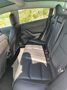 Model 3 360 kw, 75kwh long range, dual motor performance (9 foto / 10)